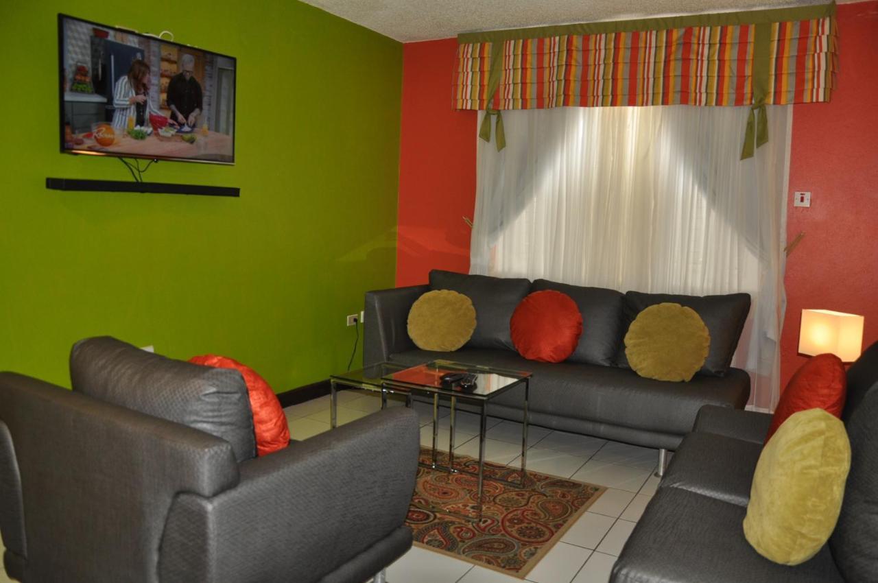 Beach Penthouse A25 Sandcastles Ocho Ríos Exterior foto
