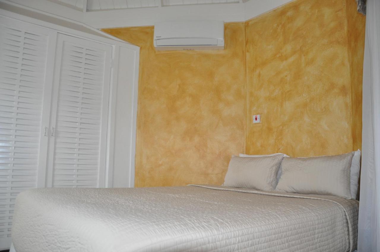 Beach Penthouse A25 Sandcastles Ocho Ríos Exterior foto